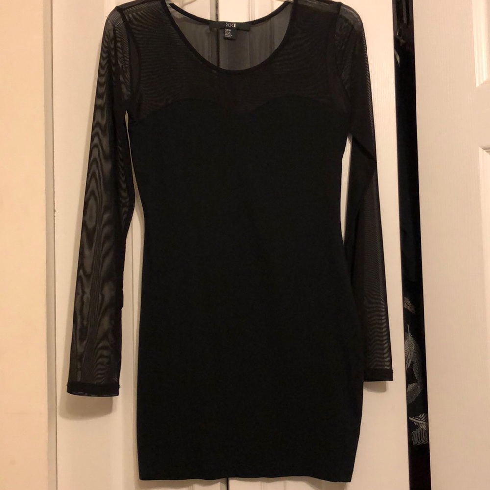 Forever 21 Mesh Sleeve Mini Dress sz M